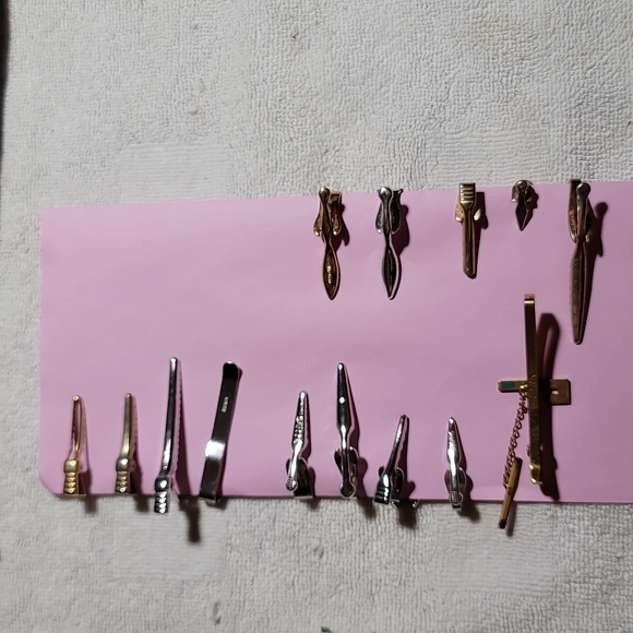 LOT 14 vintage tie clips and money clips - Picture 8 of 8